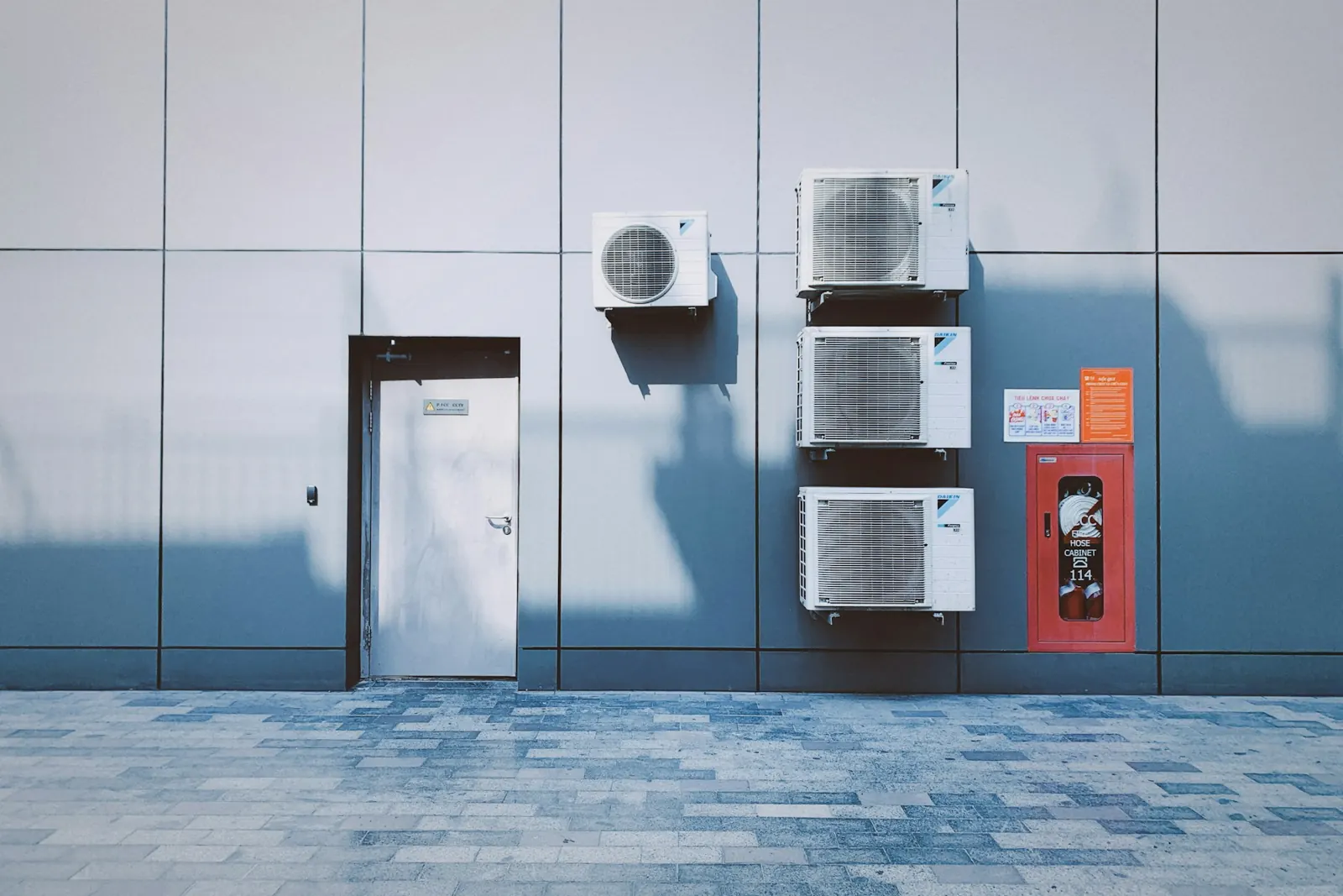Air conditioning outdoor units on a commercial building